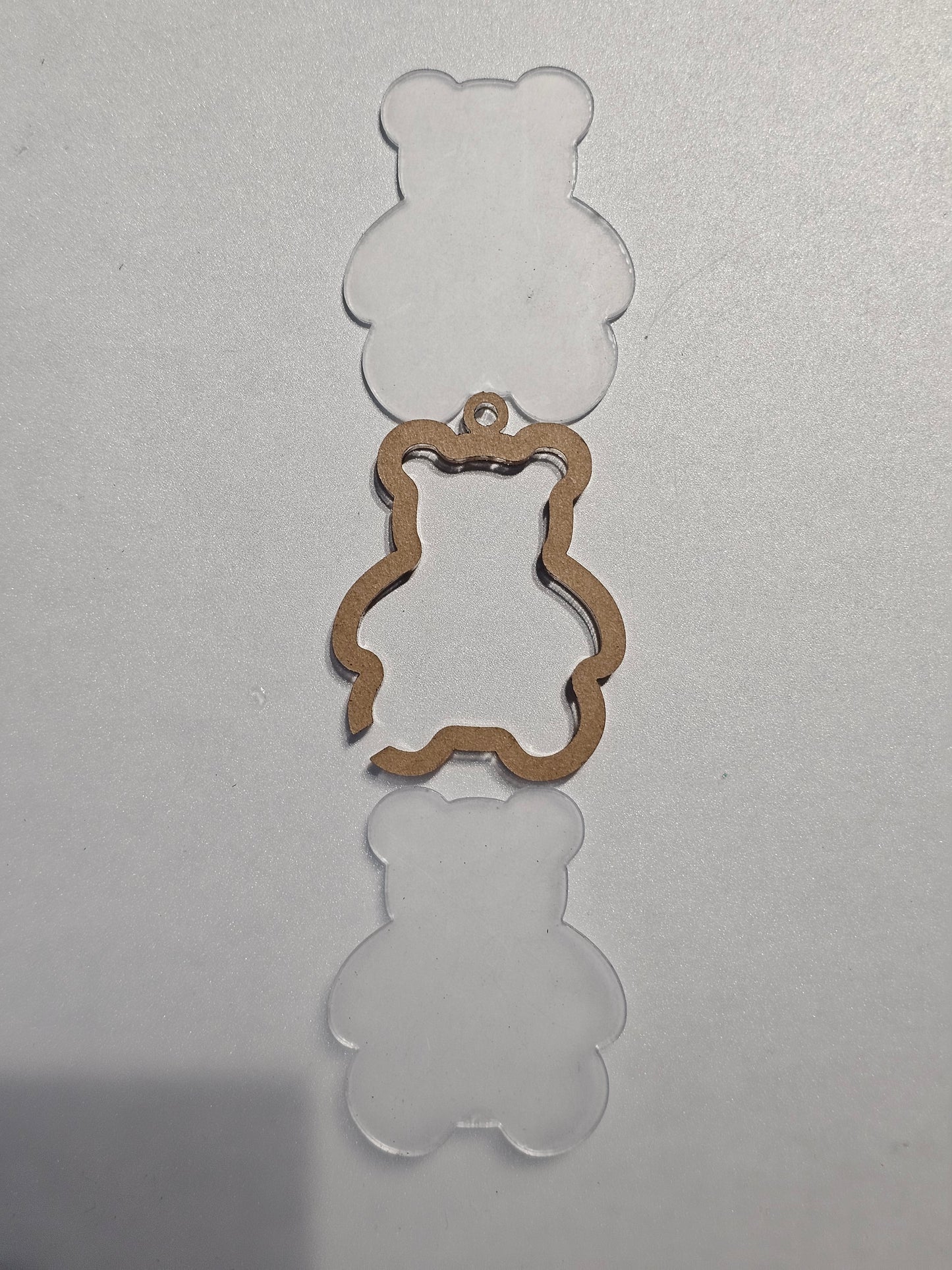 Mini Acryl Teddybeer Snowglobe – DIY Sleutelhanger / Ornament (blank)