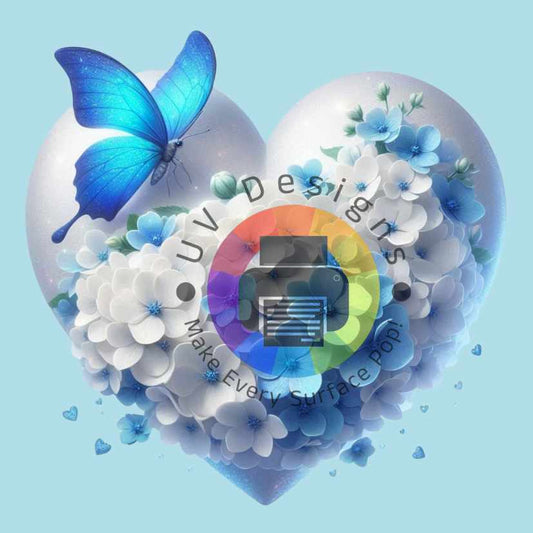 Cœur avec fleurs blanches et bleues avec papillon n° 4