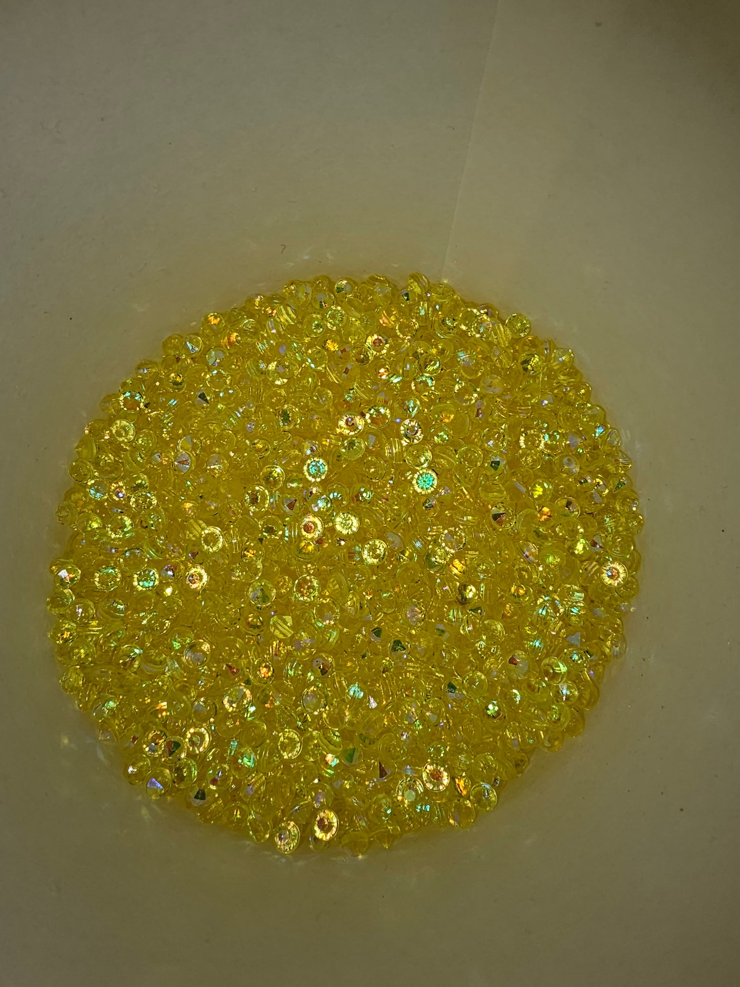 Remplissages de diamants en cristal acrylique 4 mm – 50 g